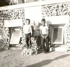 Raymond and Pete, behind house, on main street, San Antonio, TX, 1957